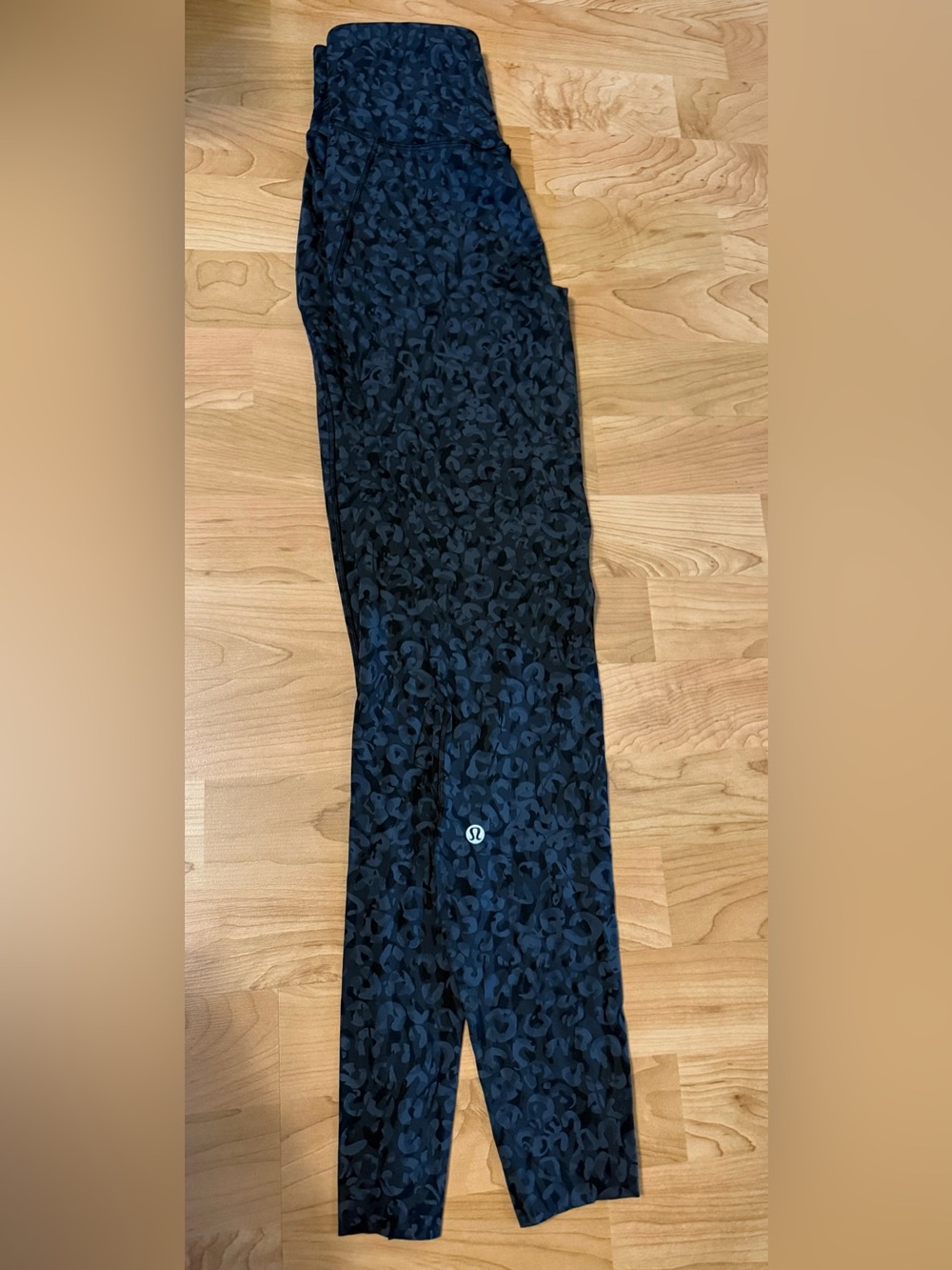 Lululemon Align High-Rise Pant 25" Size 4 camo  Deep Coal